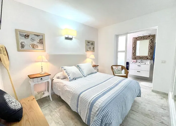 Seashell House On The Frontline Of The Ocean Punta Mujeres