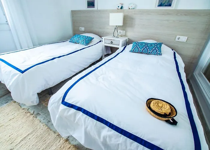 Seashell House On The Frontline Of The Ocean Apartman Punta Mujeres